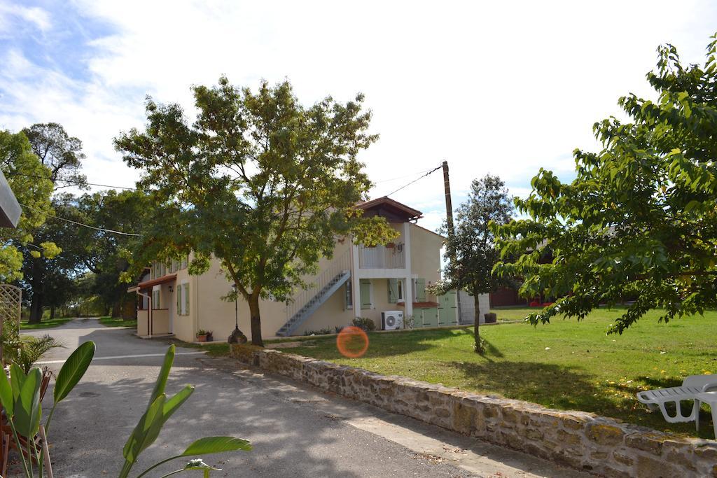 Domaine Las Brugues Saint-Papoul Bagian luar foto