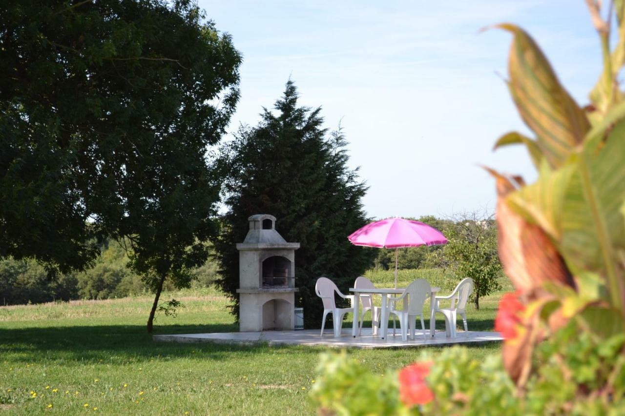 Domaine Las Brugues Saint-Papoul Bagian luar foto